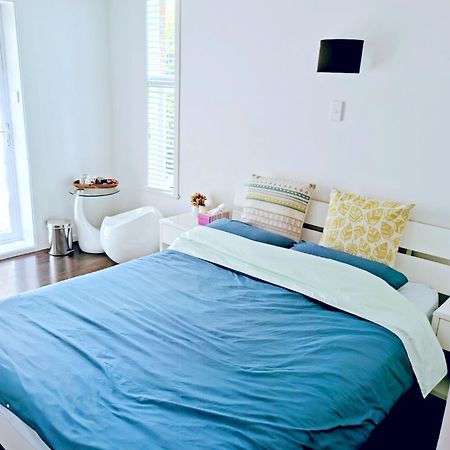 Separate Entry Guest Room With Private Bathroom In Forrest Hill Auckland Eksteriør billede