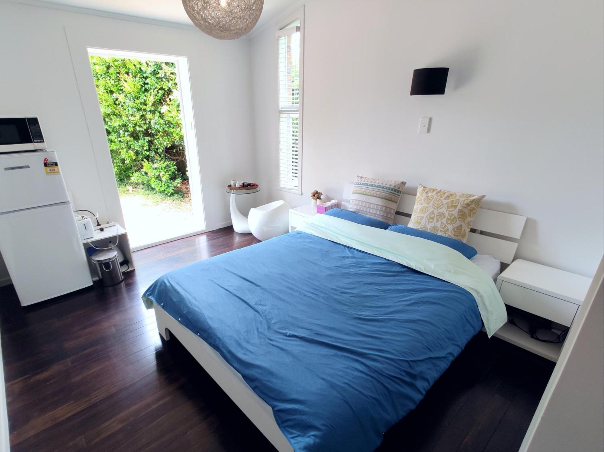 Separate Entry Guest Room With Private Bathroom In Forrest Hill Auckland Eksteriør billede